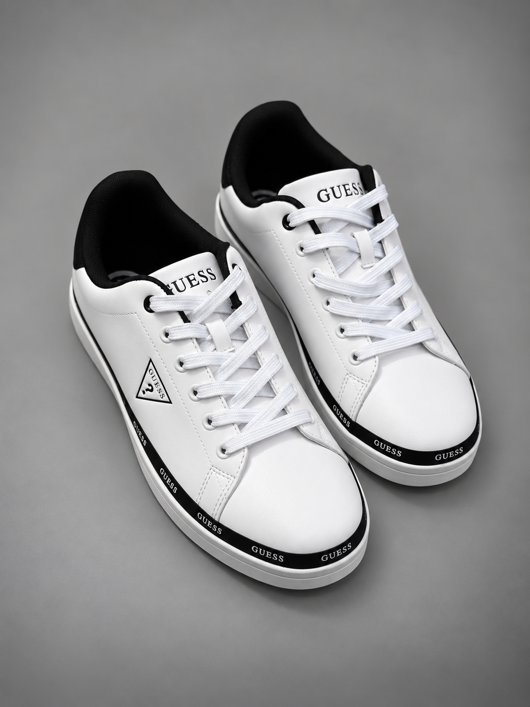 GUESS LINE BLANCOS