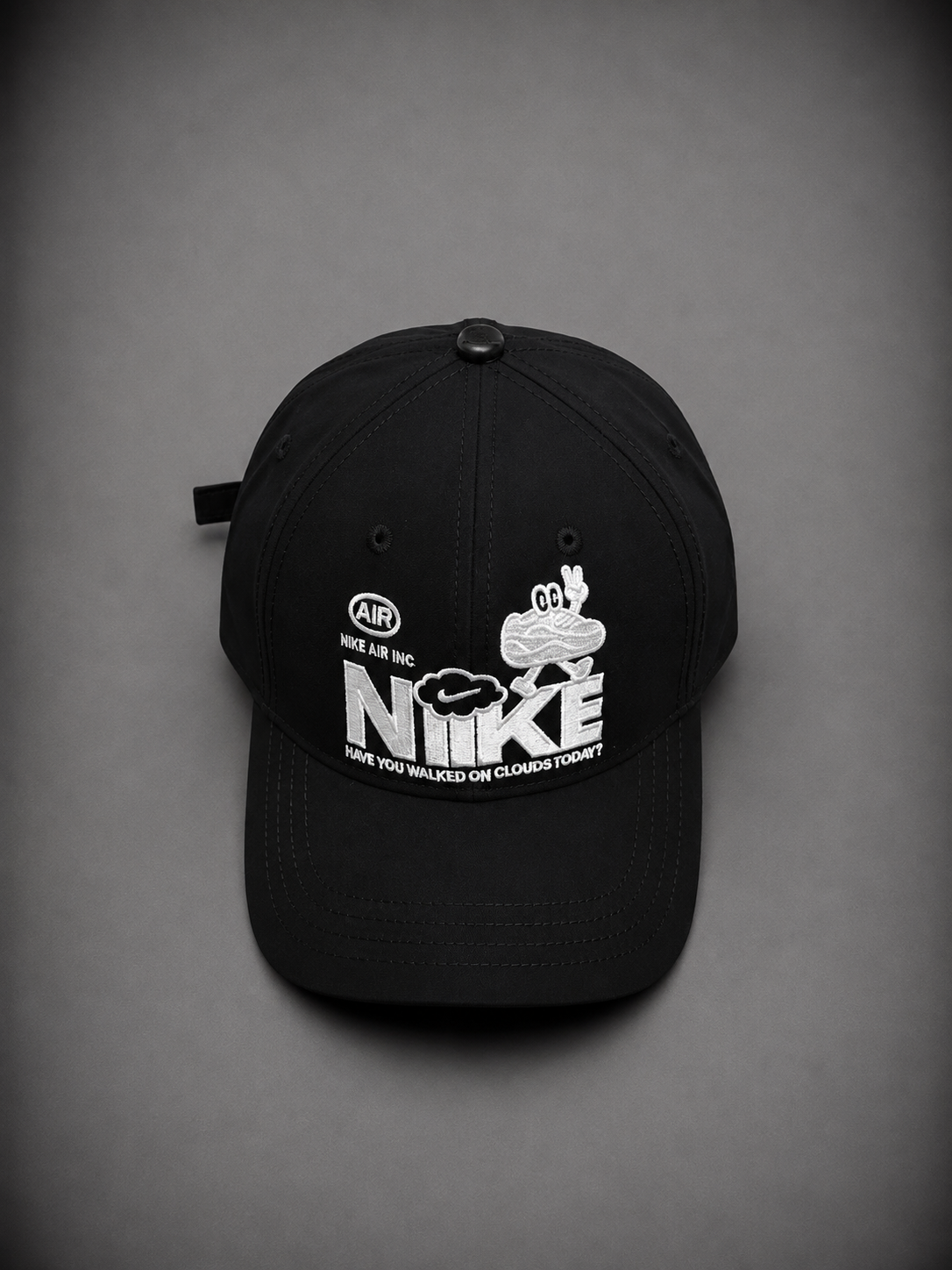 NIKE NEGRA NUBES