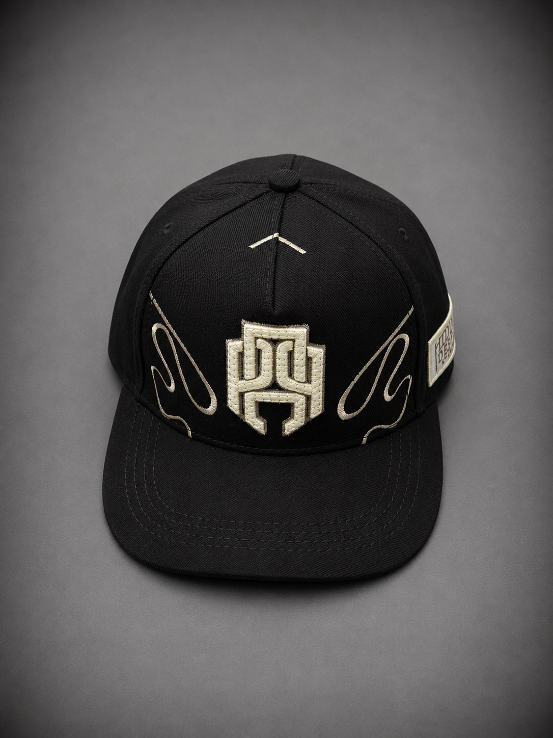 AP CROWN LOGO DORADO