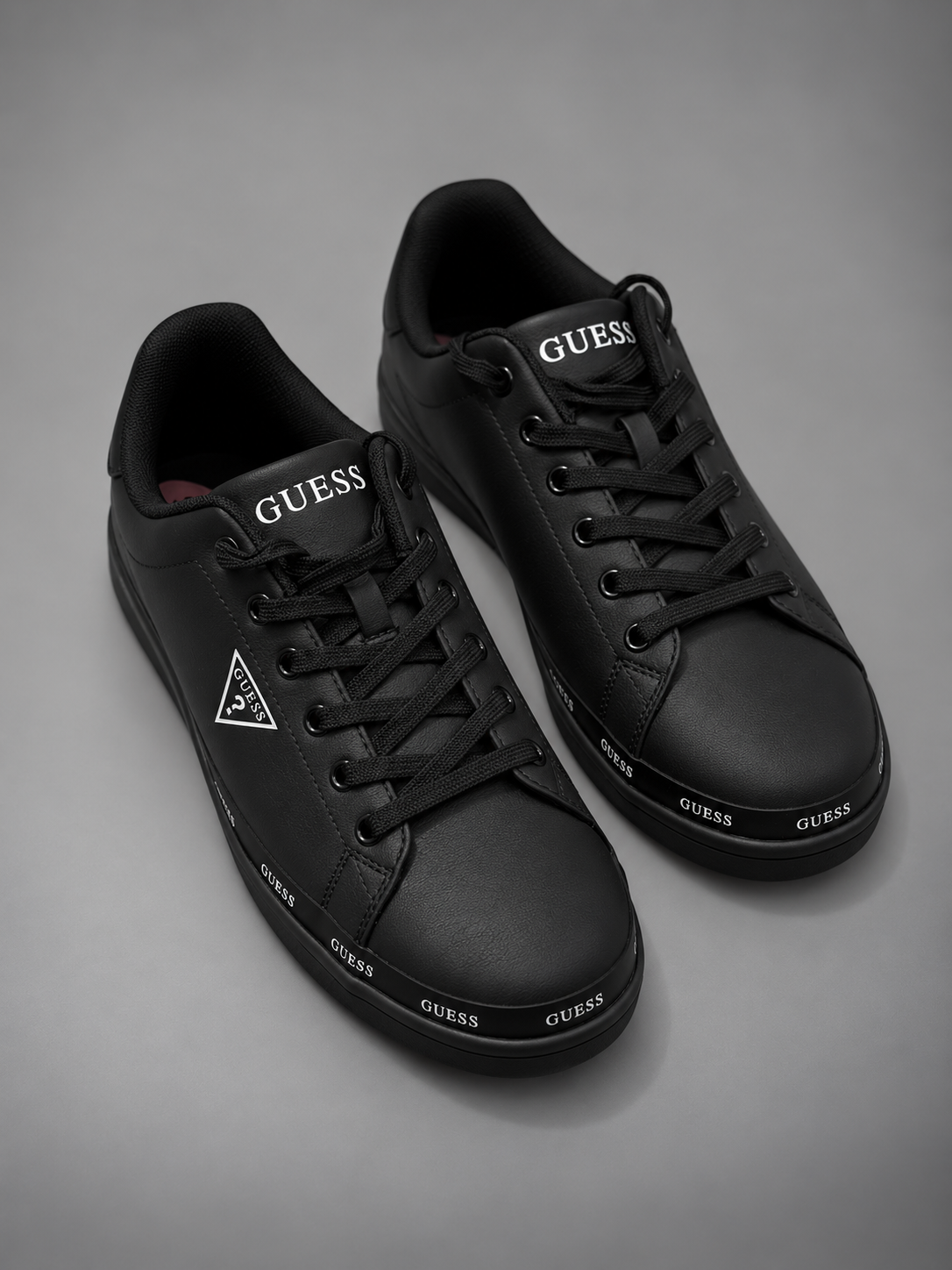 GUESS LINE NEGROS
