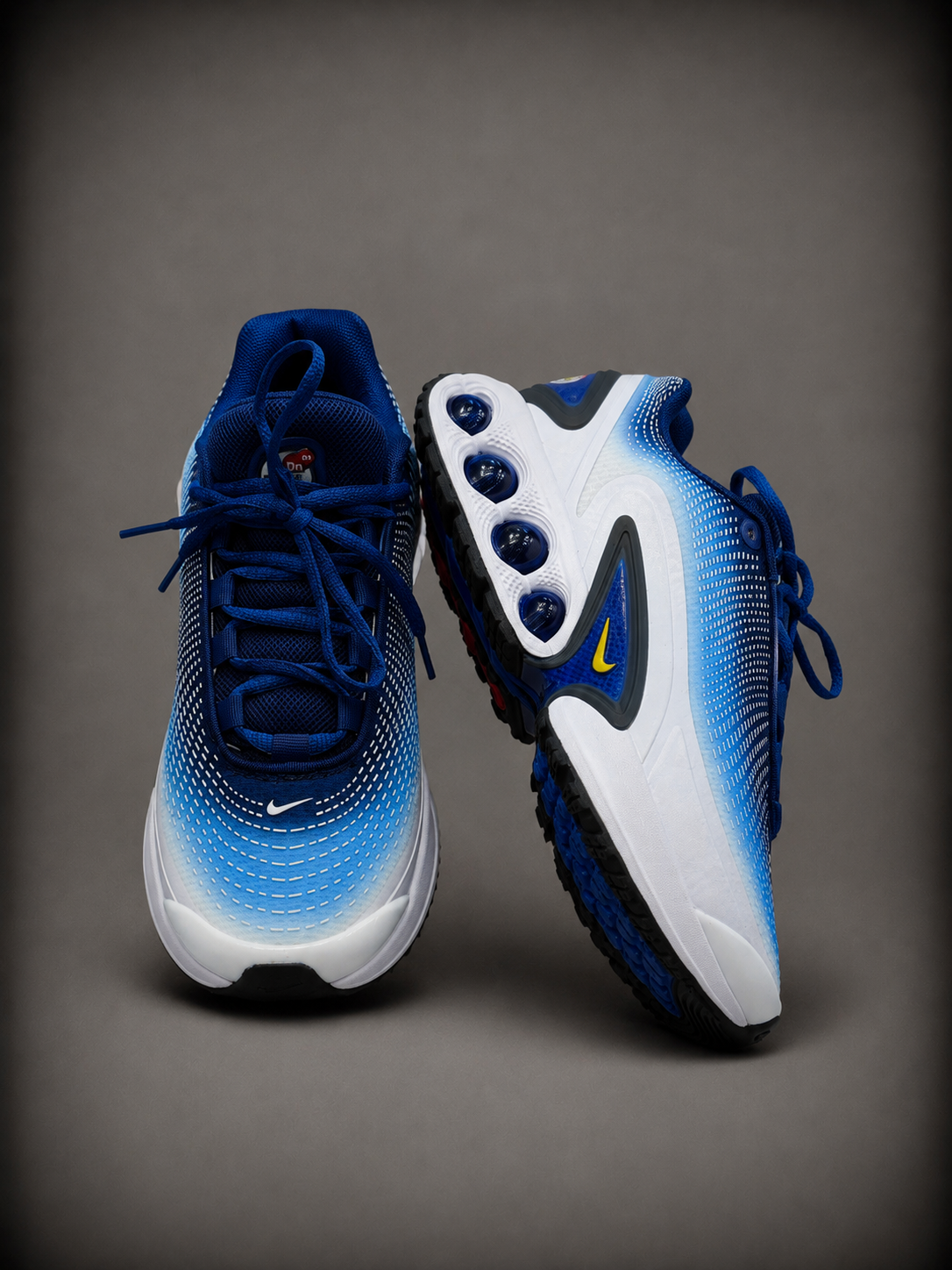 NIKE DN AZUL BLANCO