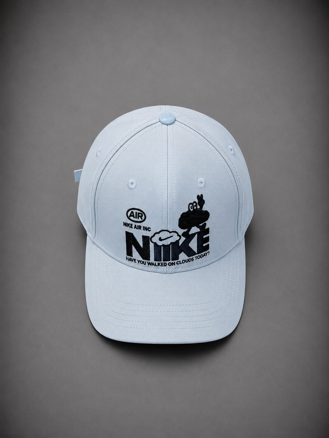 NIKE AZUL NUBES