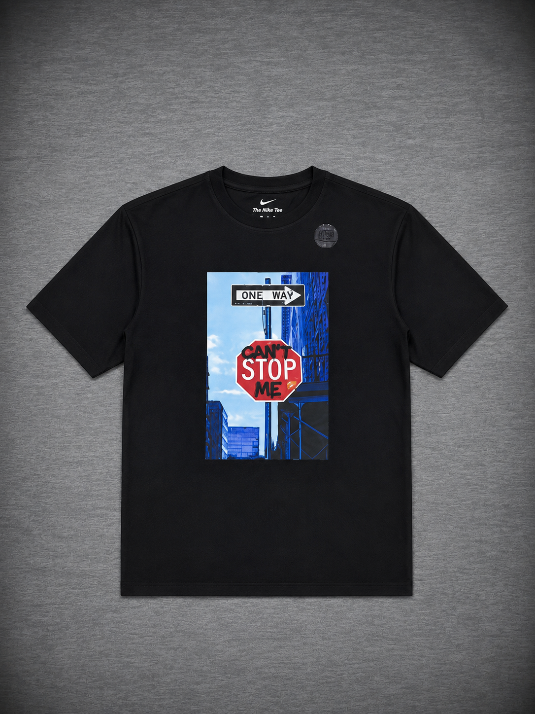 CAMISETA NIKE SELLO AZUL NEGRA